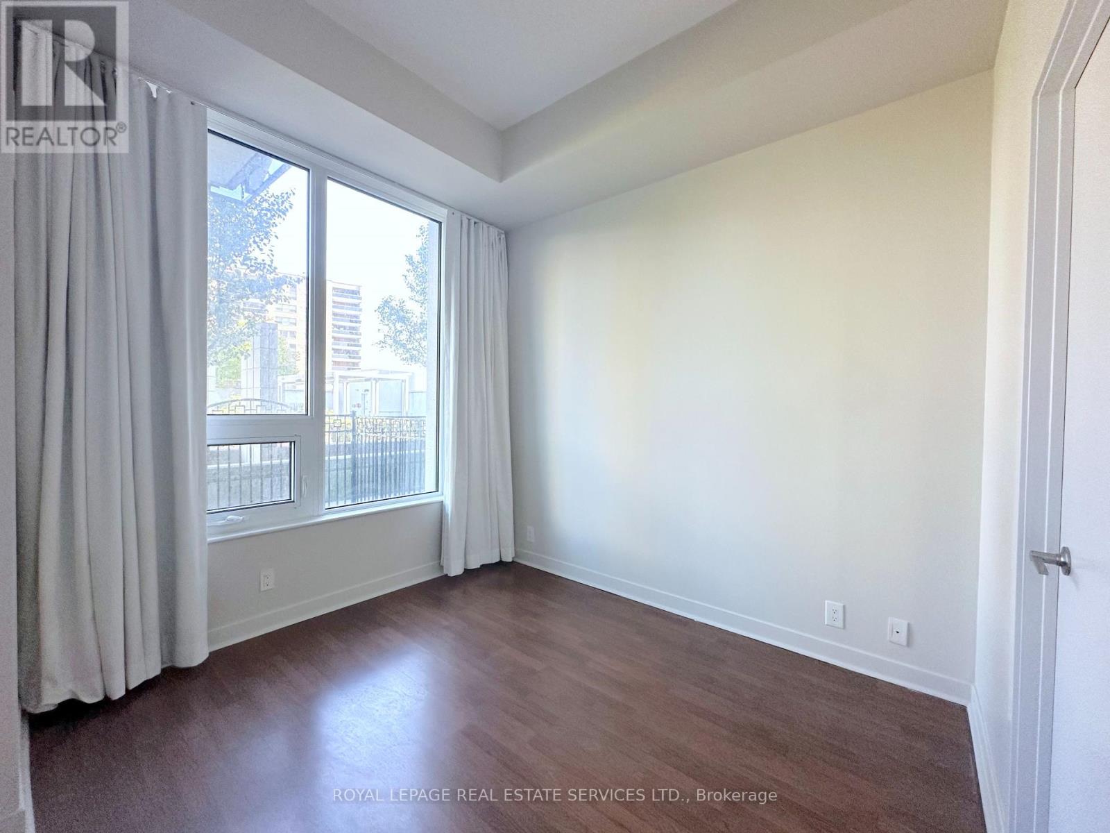 410 - 188 Clark Boulevard, Brampton, Ontario  L6T 0J2 - Photo 9 - W12446233