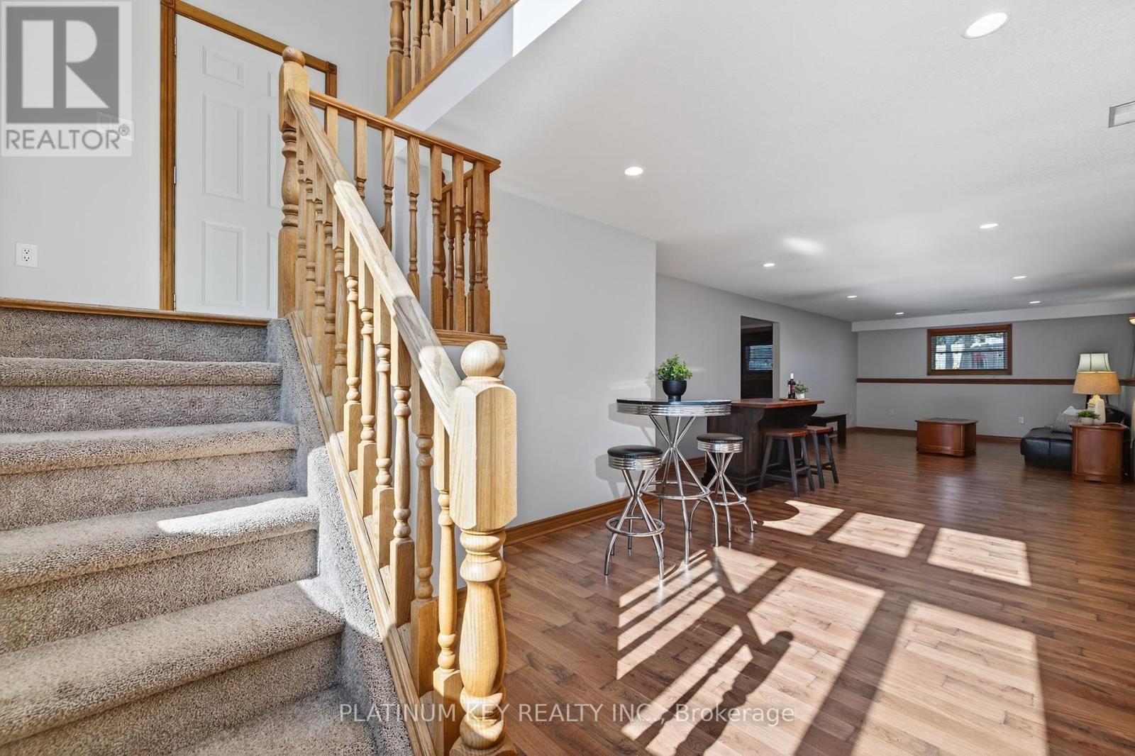 29 Dell Drive, Strathroy-Caradoc (Sw), Ontario  N7G 1C6 - Photo 16 - X12446254