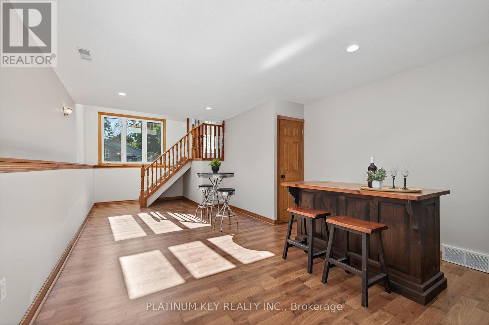 29 Dell Drive, Strathroy-Caradoc (Sw), Ontario  N7G 1C6 - Photo 17 - X12446254