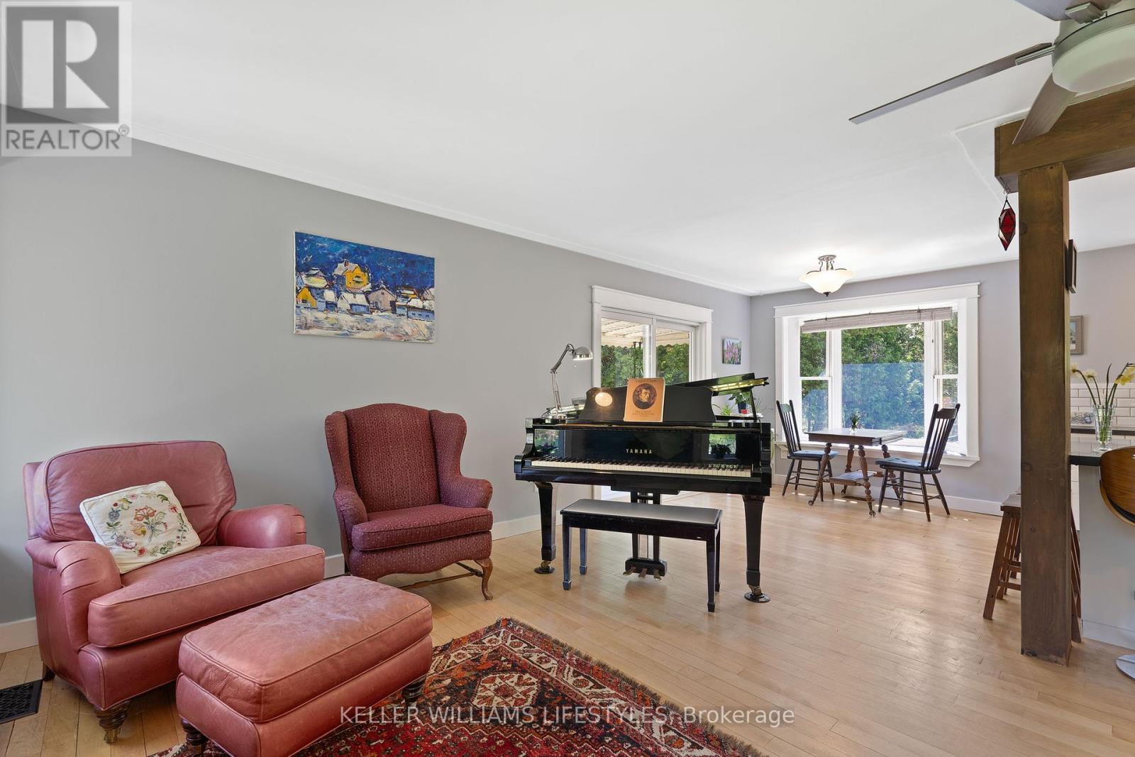 15083 Medway Road, Middlesex Centre, Ontario  N0M 1C0 - Photo 10 - X12446266