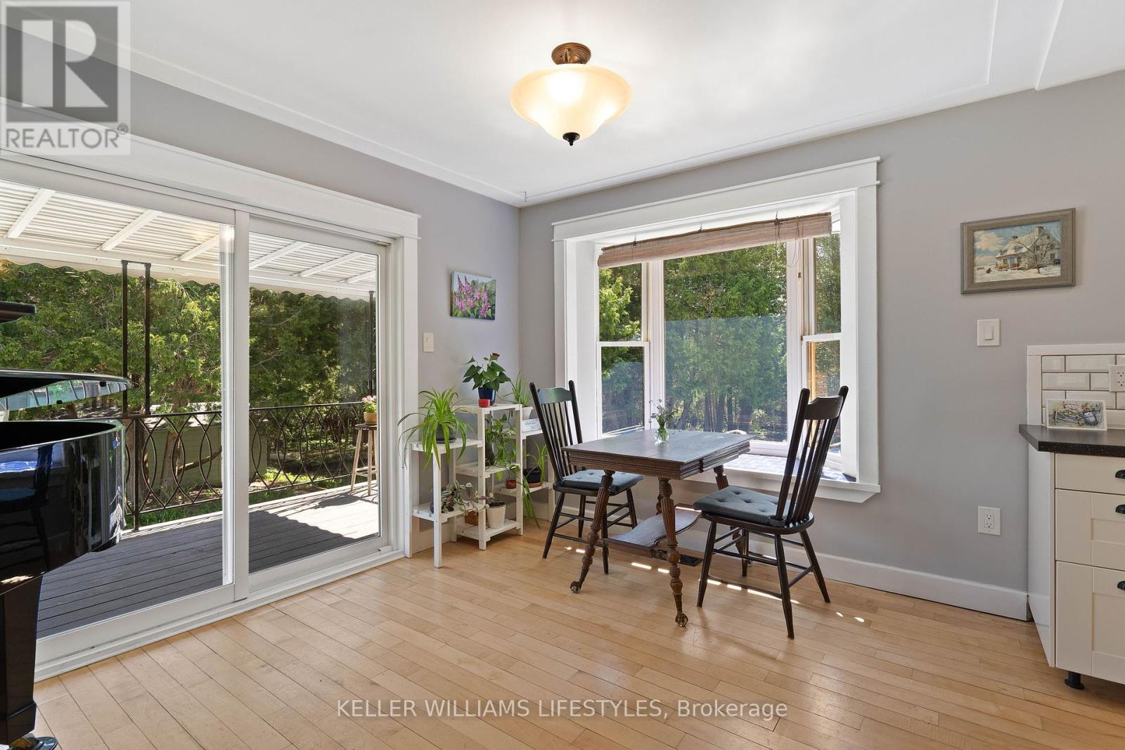 15083 Medway Road, Middlesex Centre, Ontario  N0M 1C0 - Photo 11 - X12446266
