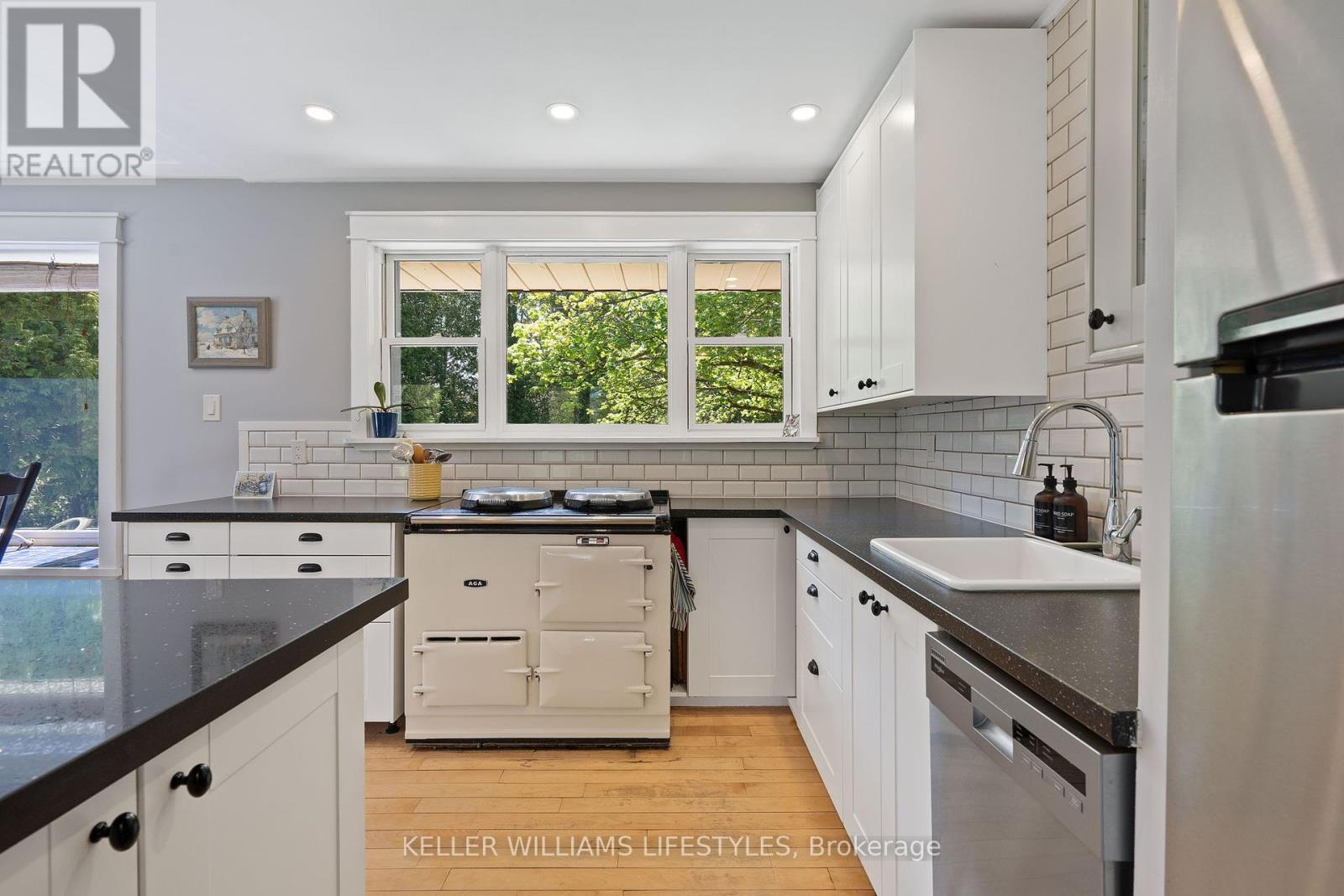 15083 Medway Road, Middlesex Centre, Ontario  N0M 1C0 - Photo 18 - X12446266