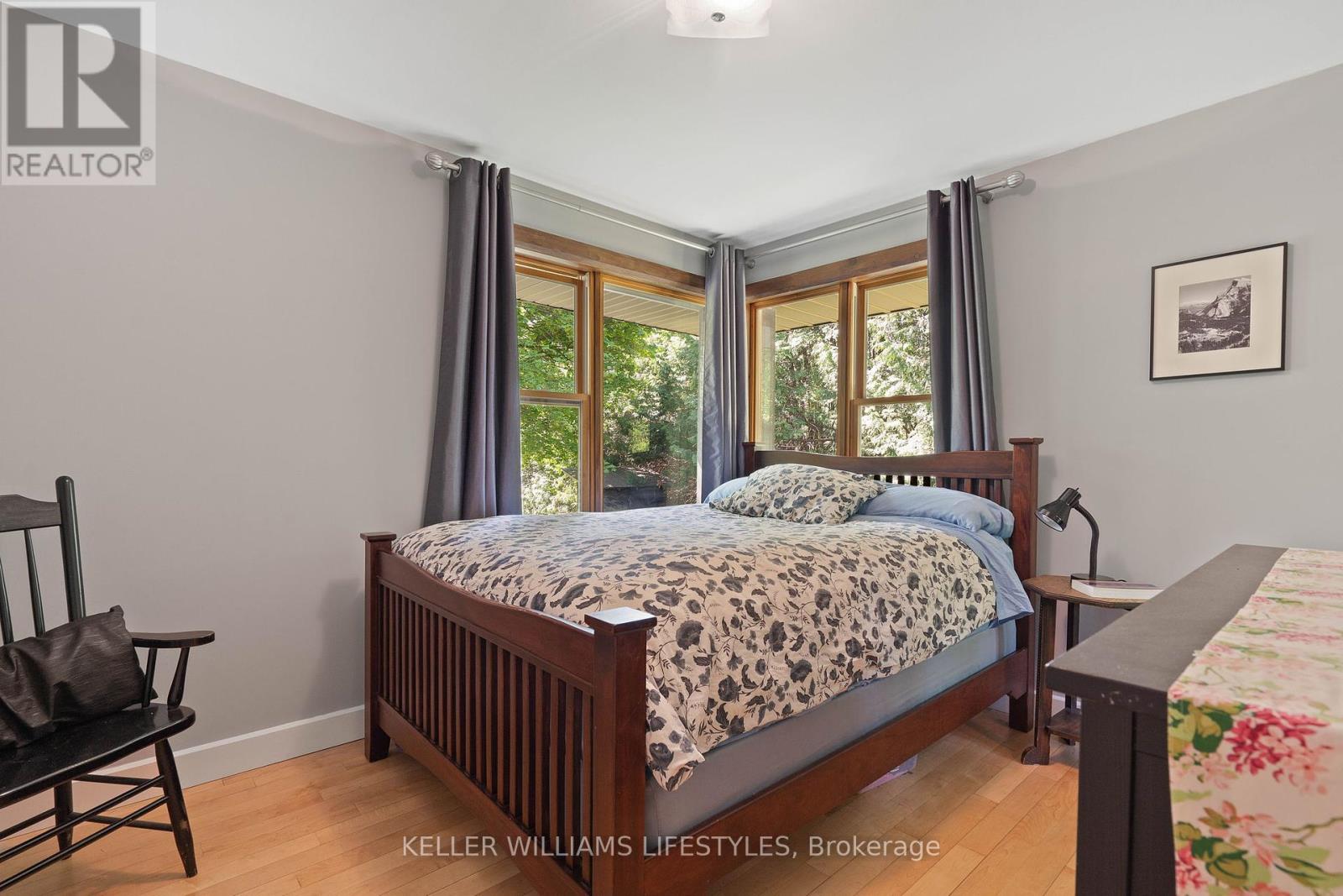 15083 Medway Road, Middlesex Centre, Ontario  N0M 1C0 - Photo 21 - X12446266