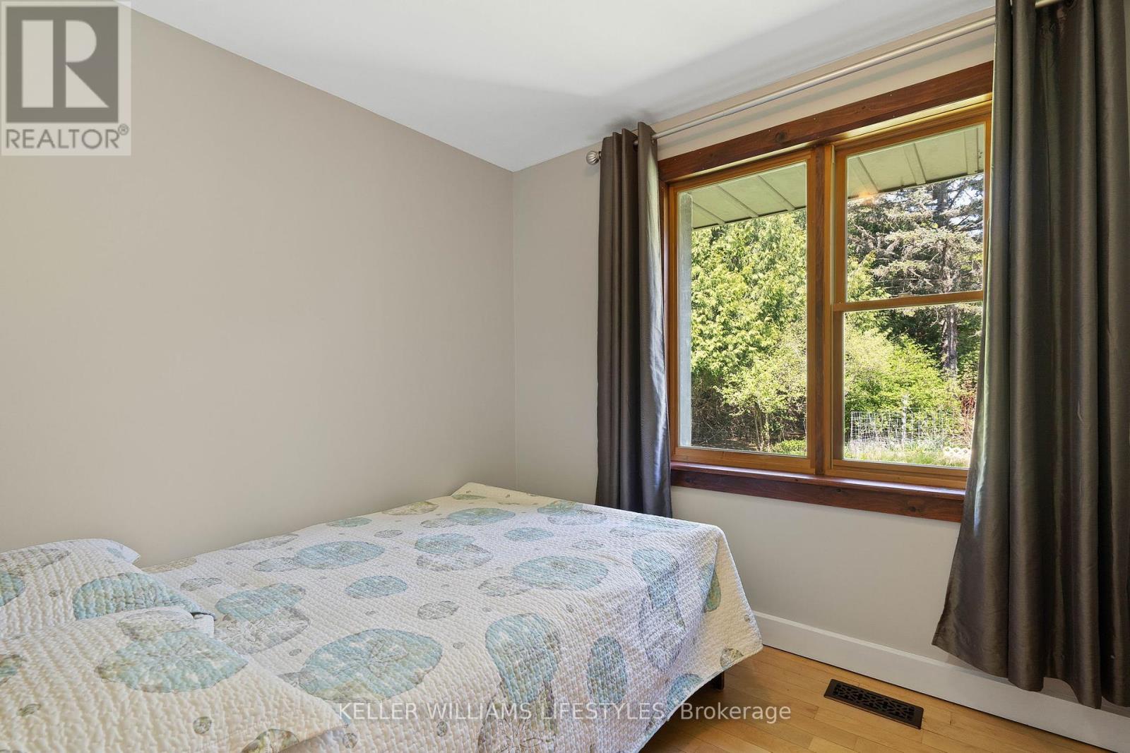 15083 Medway Road, Middlesex Centre, Ontario  N0M 1C0 - Photo 23 - X12446266