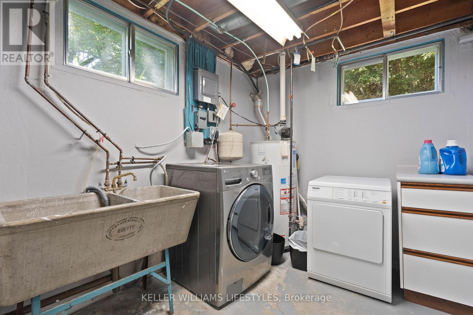 15083 Medway Road, Middlesex Centre, Ontario  N0M 1C0 - Photo 29 - X12446266
