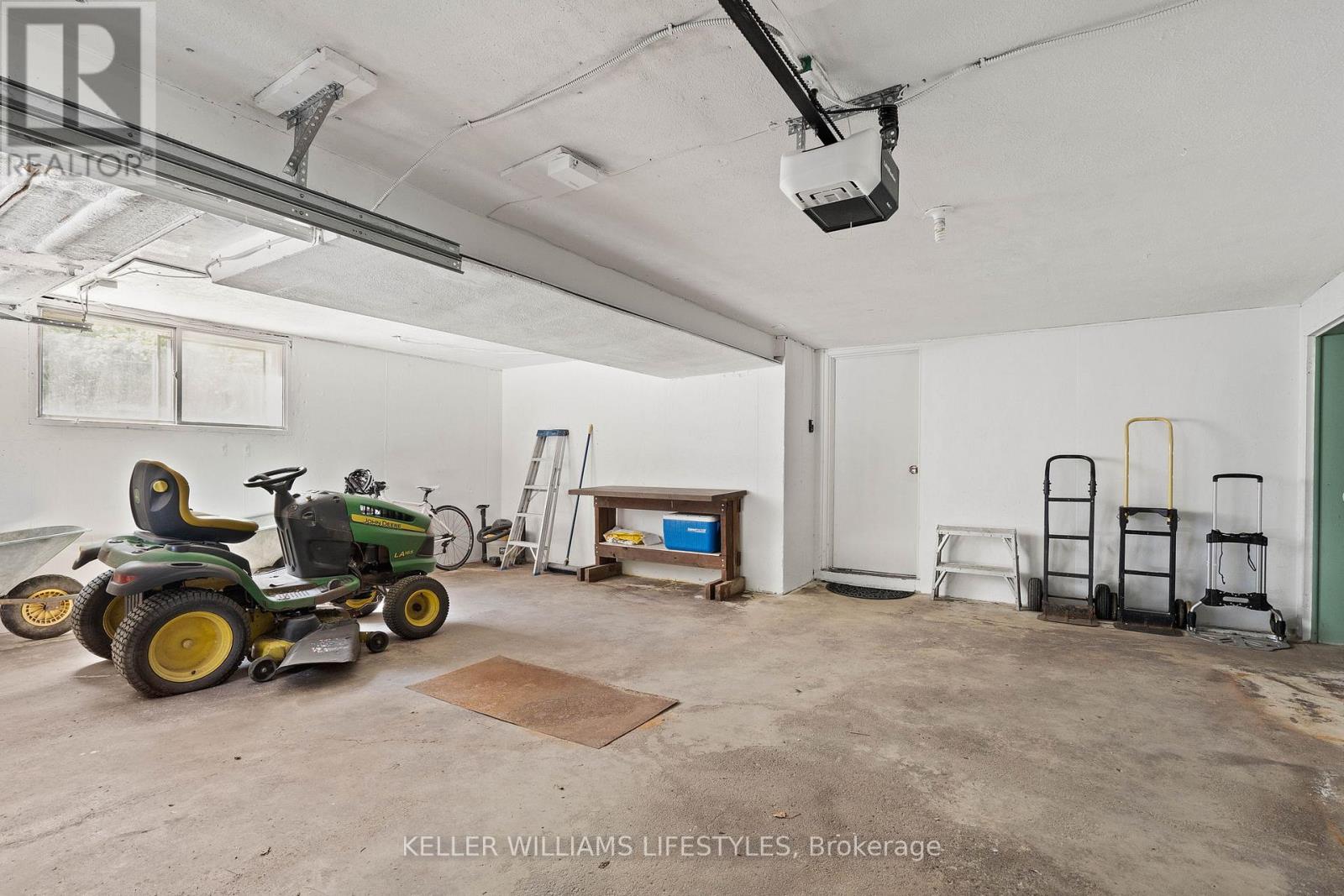 15083 Medway Road, Middlesex Centre, Ontario  N0M 1C0 - Photo 30 - X12446266