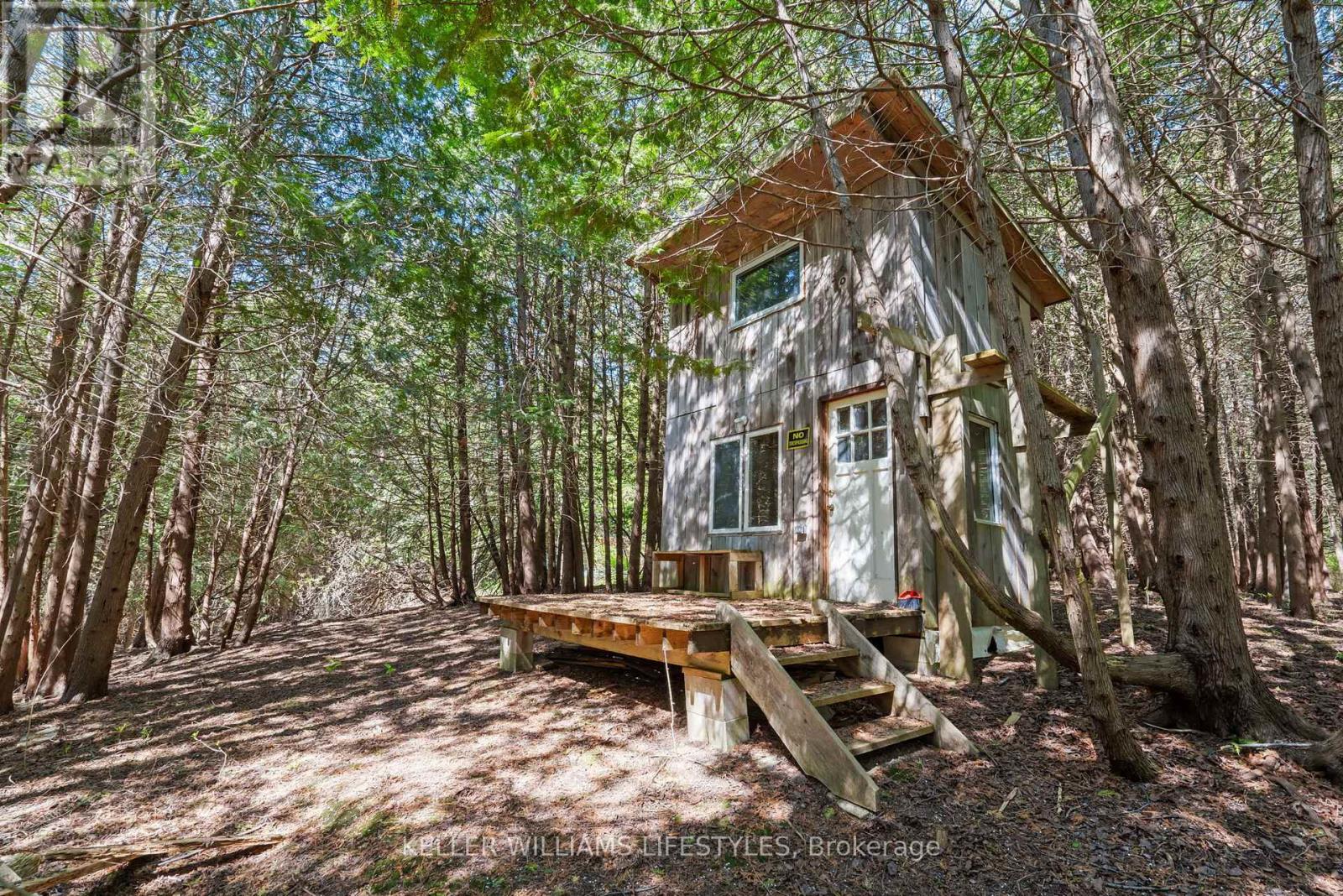 15083 Medway Road, Middlesex Centre, Ontario  N0M 1C0 - Photo 45 - X12446266