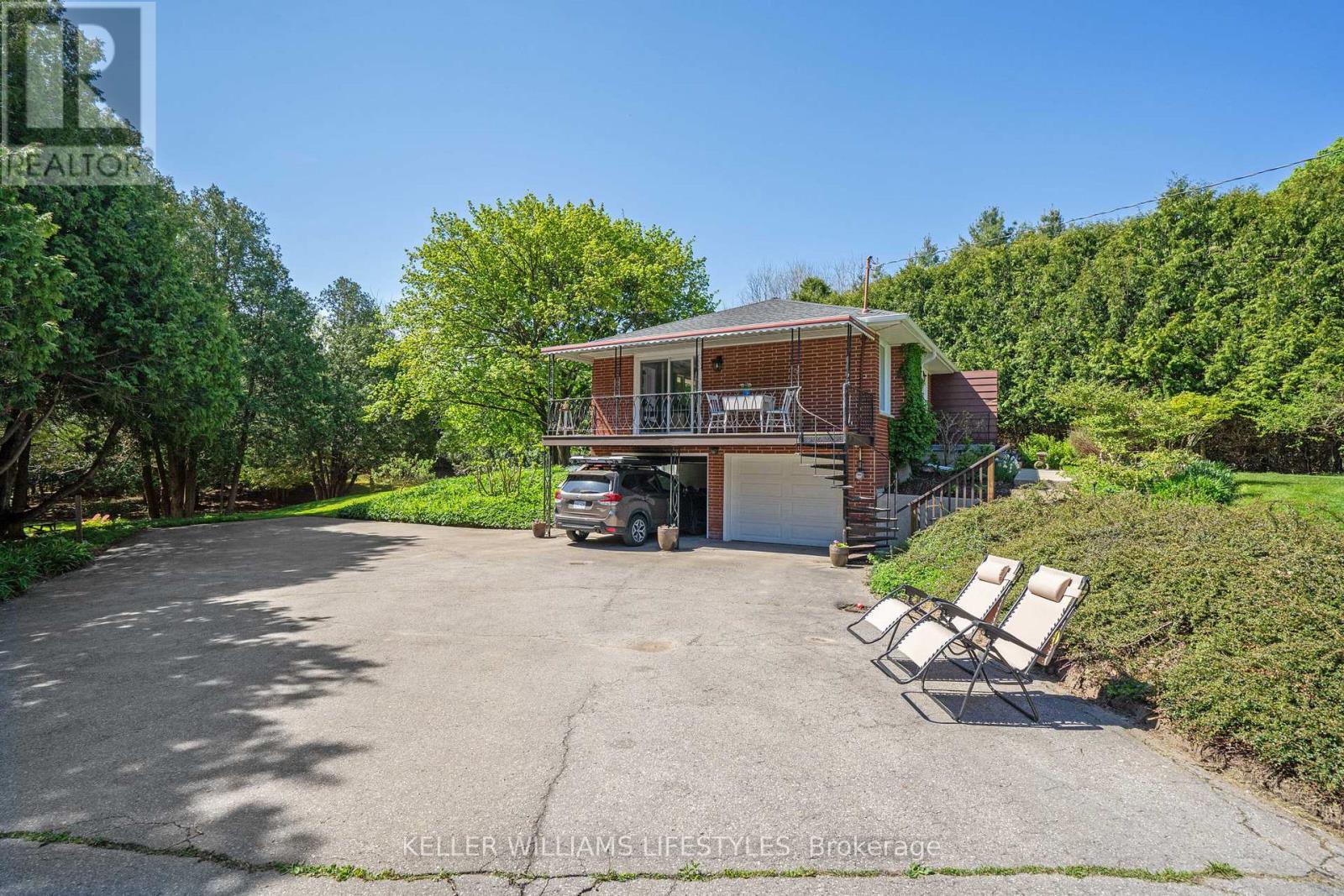 15083 Medway Road, Middlesex Centre, Ontario  N0M 1C0 - Photo 5 - X12446266