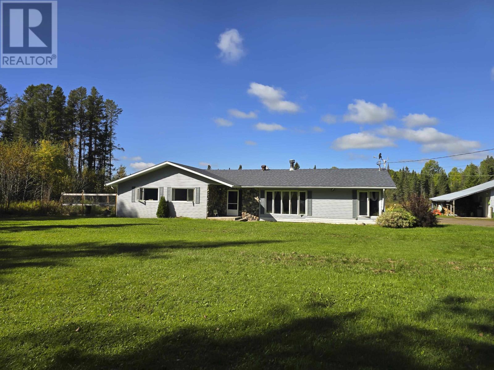 321 Hwy 597, Neebing, Ontario  P7L 0E8 - Photo 2 - TB253053