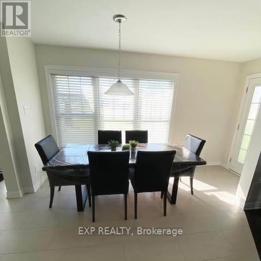 100 Cranesbill Road, Ottawa, Ontario  K2V 0J5 - Photo 4 - X12446247