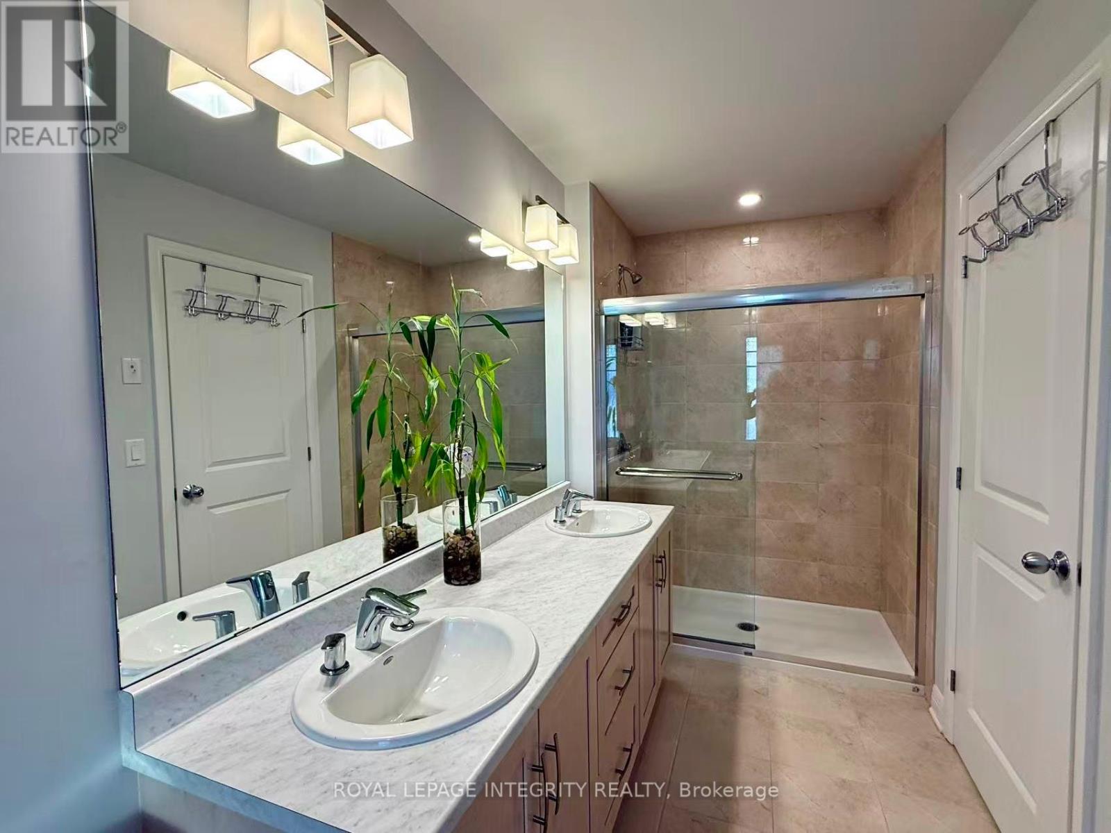 519 Hitzlay Terrace, Ottawa, Ontario  K2T 0R9 - Photo 13 - X12446263