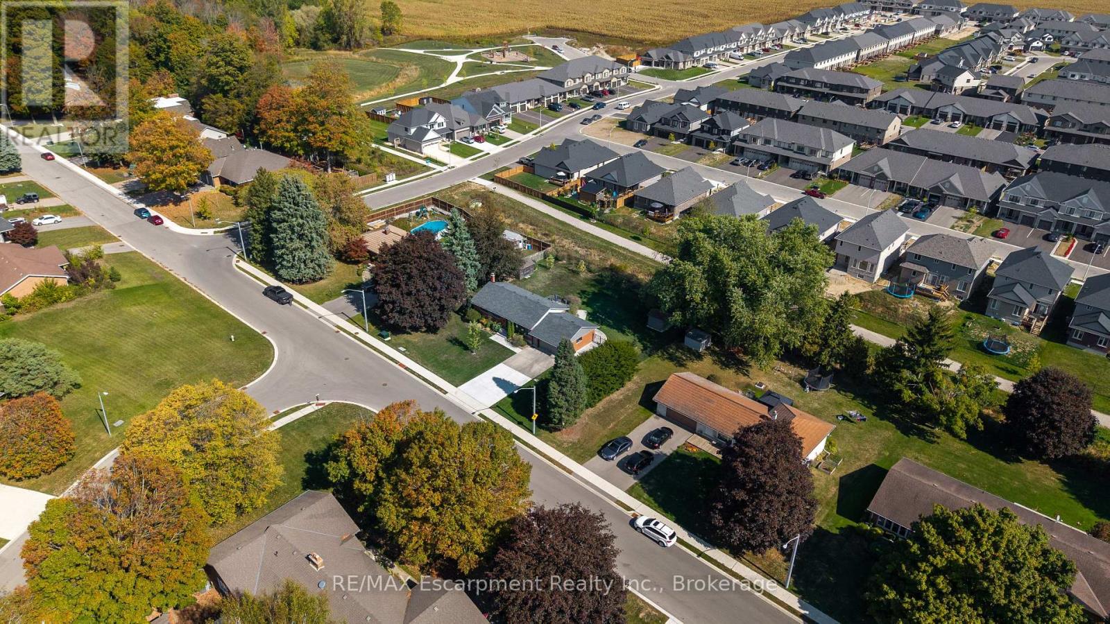 35 Tanager Drive, Tillsonburg, Ontario  N4G 1B1 - Photo 33 - X12446274