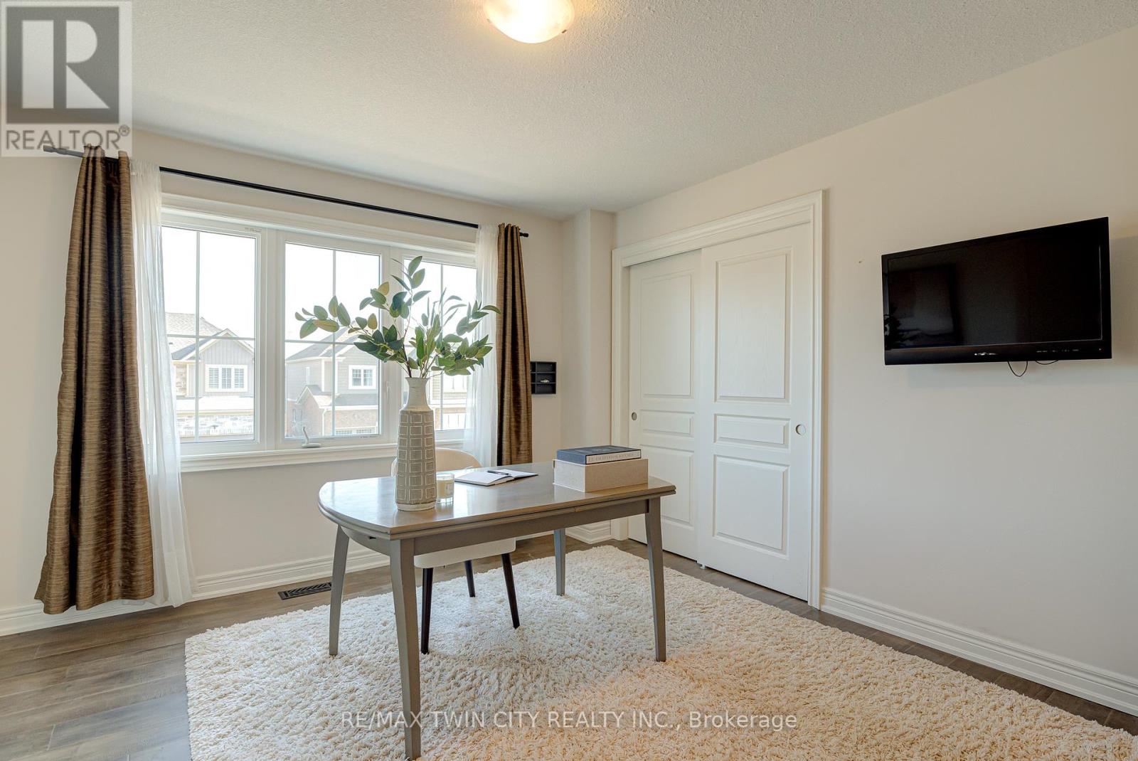 138 Eaglecrest Street, Kitchener, Ontario  N2K 0C4 - Photo 25 - X12446193