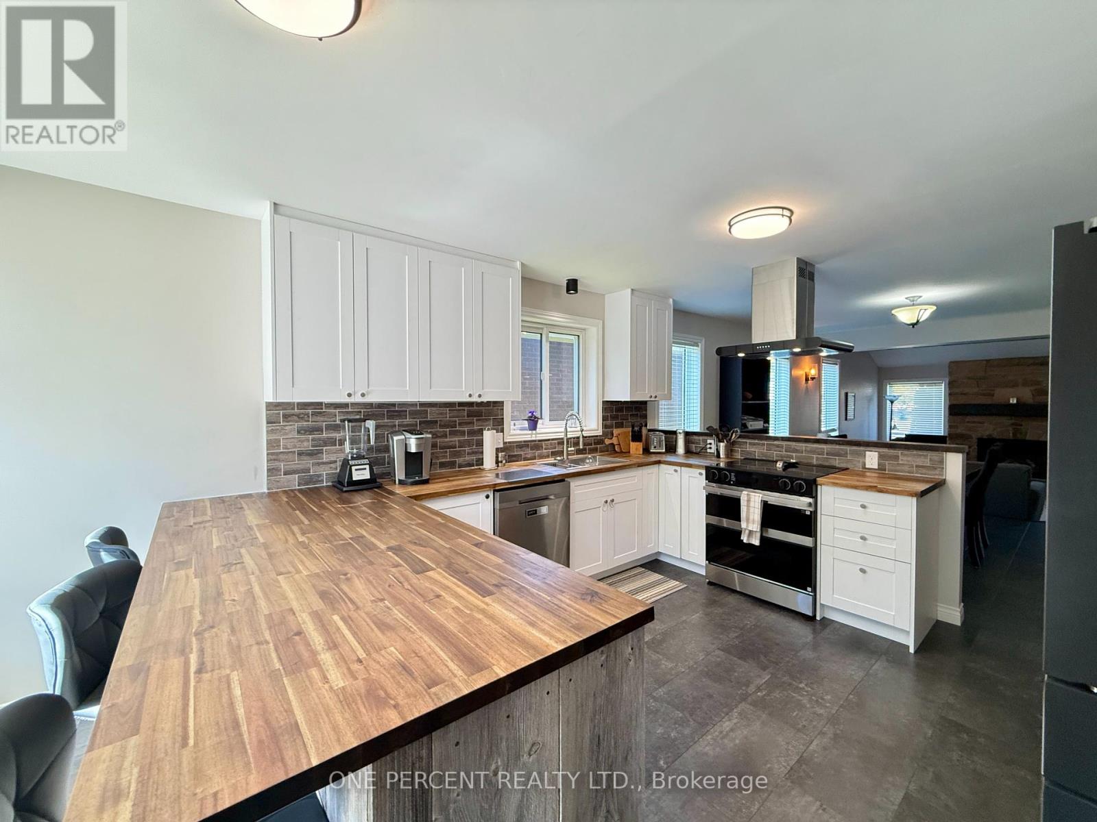 515 1 Street E, Owen Sound, Ontario  N4K 6C4 - Photo 14 - X12446197