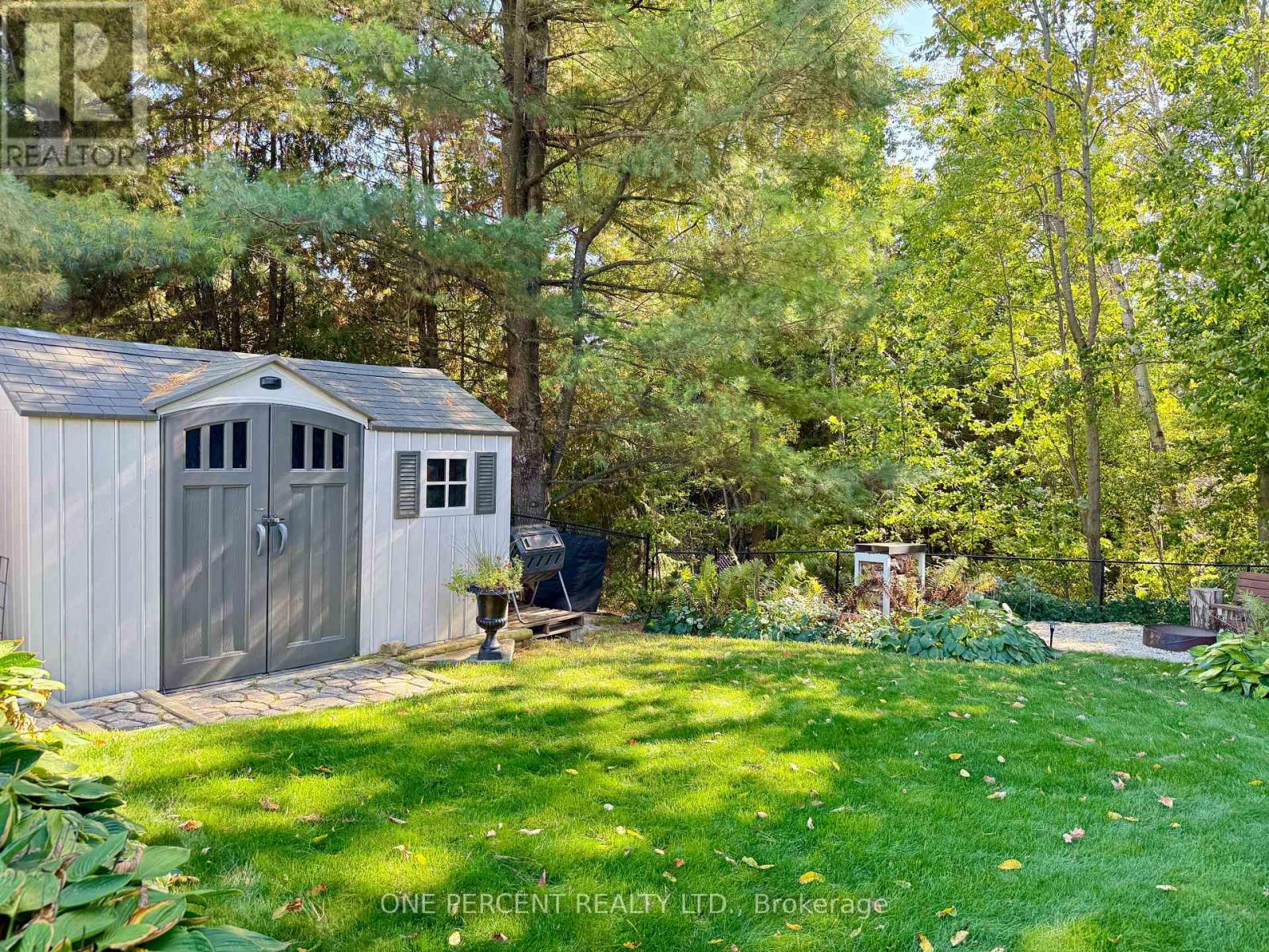515 1 Street E, Owen Sound, Ontario  N4K 6C4 - Photo 5 - X12446197