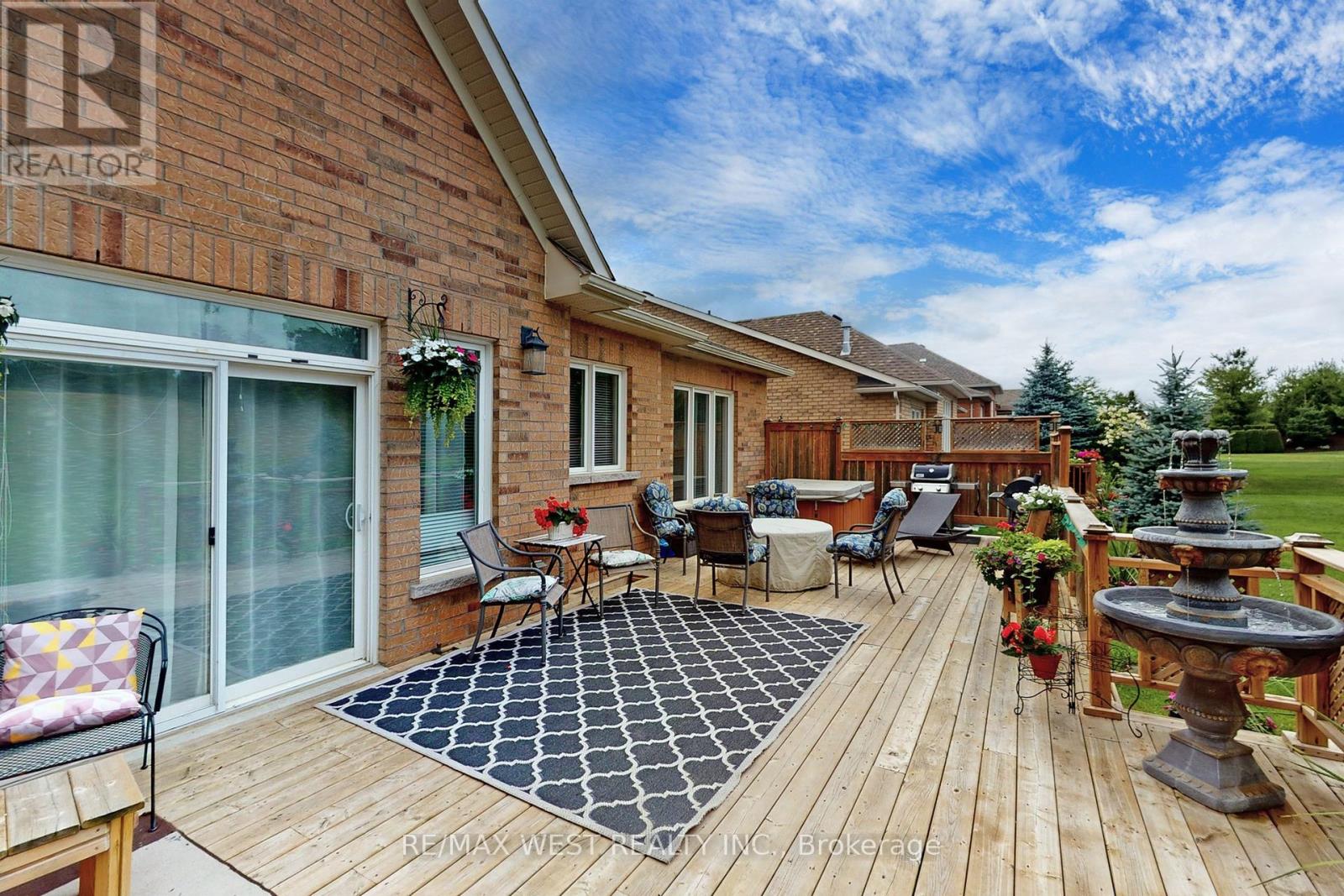 9 Aberfoyle Mill Crescent, Puslinch, Ontario  N0B 2J0 - Photo 43 - X12446215