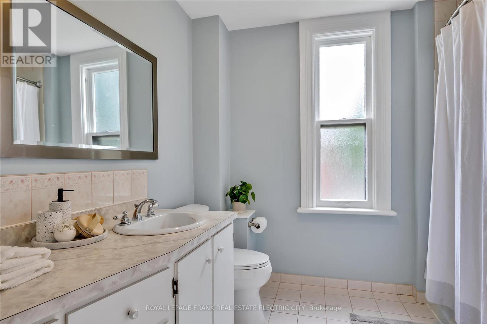 452 Hunter Street W, Peterborough, Ontario  K9H 2M8 - Photo 29 - X12423658