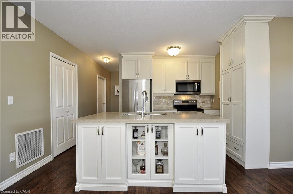 345 Briarmeadow Drive Unit# 302, Kitchener, Ontario  N2A 4J6 - Photo 14 - 40774346