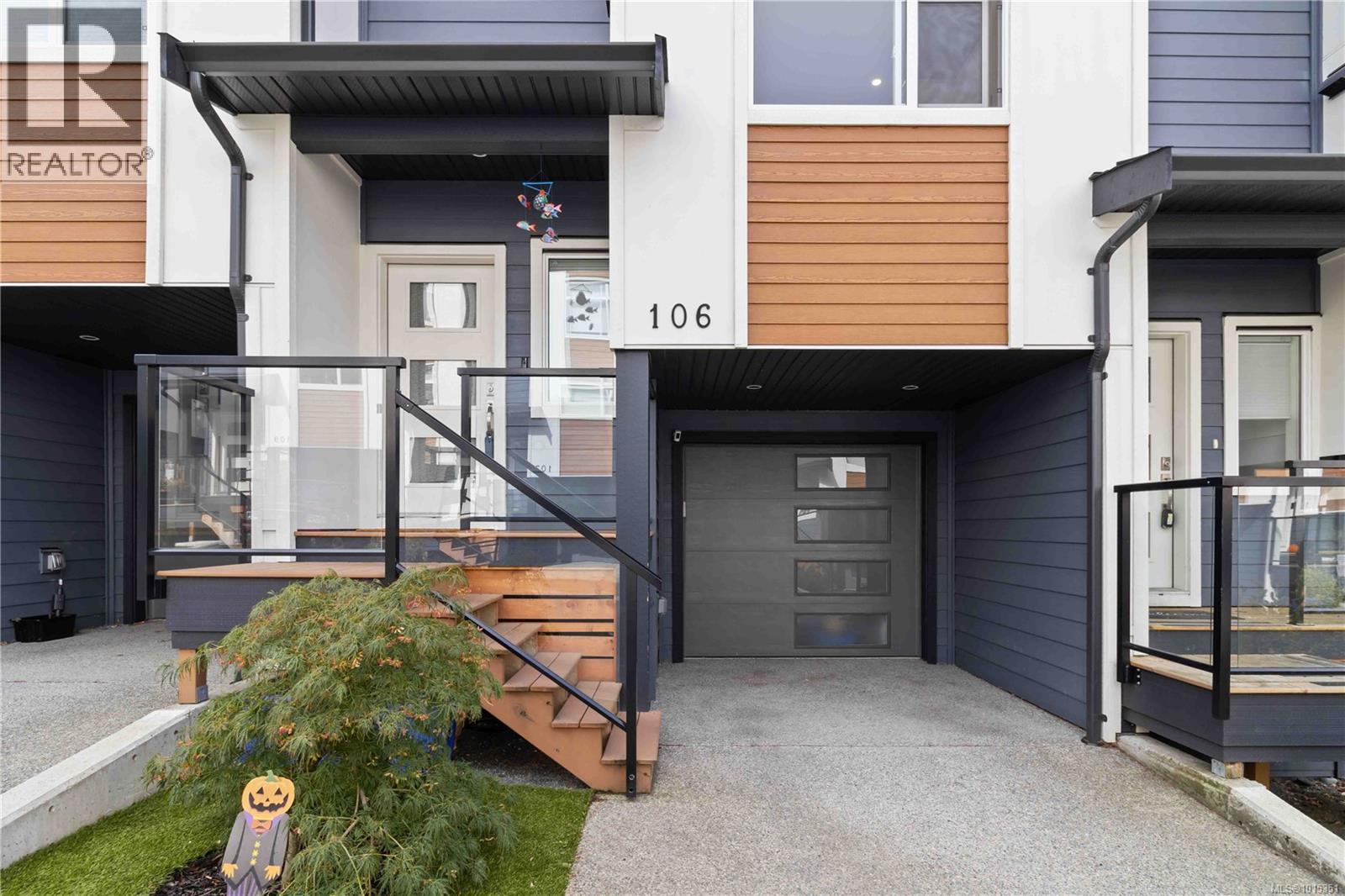 106 3429 Happy Valley Rd, Langford, British Columbia  V9C 2X9 - Photo 2 - 1015351