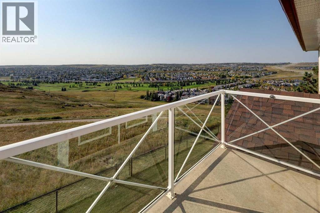 99 Hidden Creek Point Nw, Calgary, Alberta  T3A 6J7 - Photo 29 - A2257857
