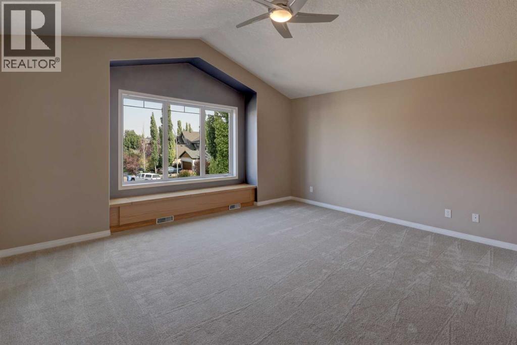 99 Hidden Creek Point Nw, Calgary, Alberta  T3A 6J7 - Photo 33 - A2257857
