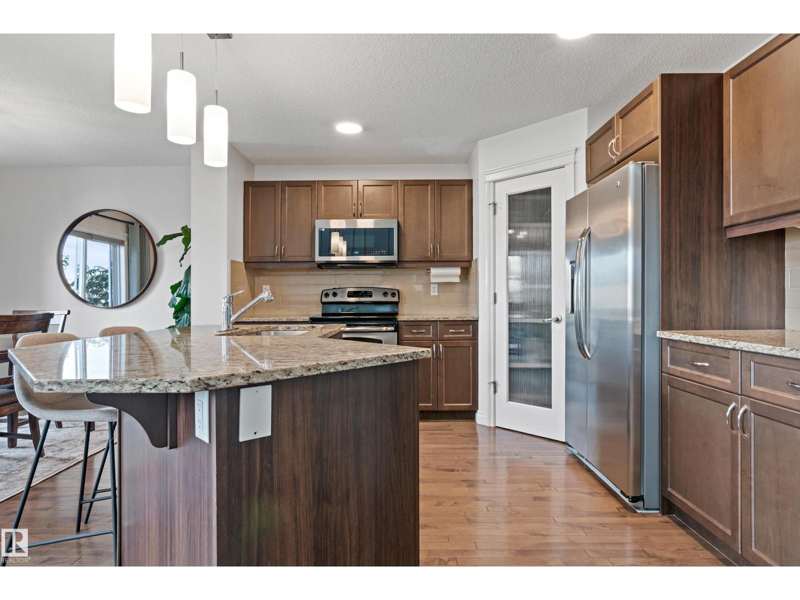 17720 10 Av Sw, Edmonton, Alberta  T6W 2A1 - Photo 7 - E4460974