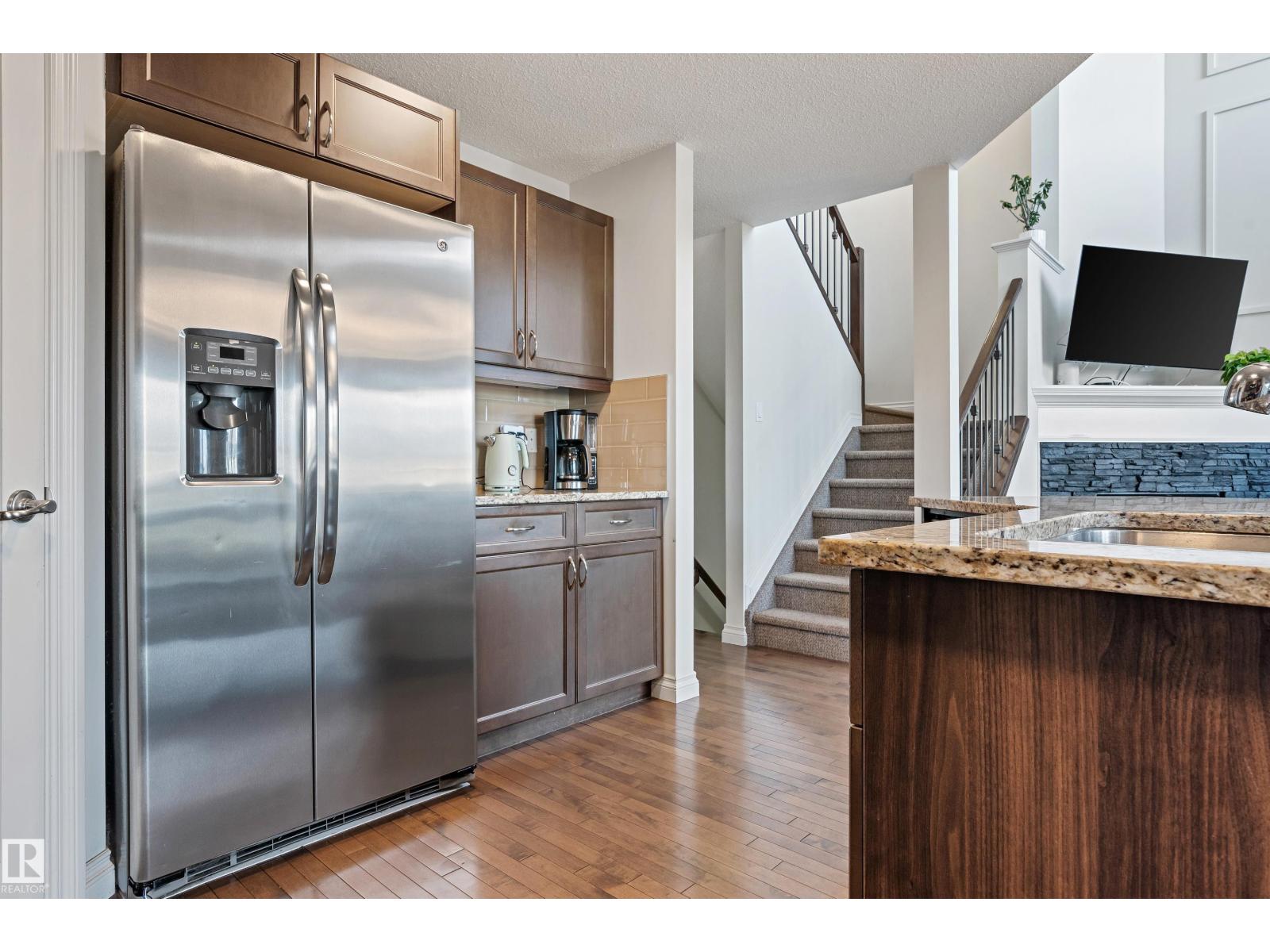 17720 10 Av Sw, Edmonton, Alberta  T6W 2A1 - Photo 9 - E4460974