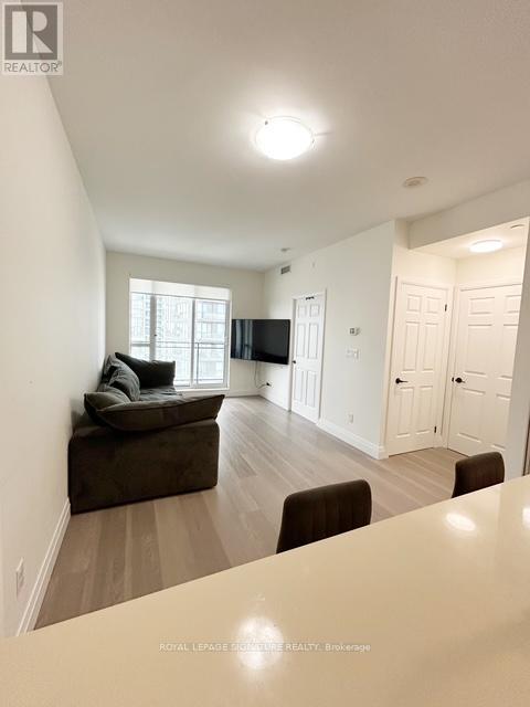 1104 - 4011 Brickstone Mews, Mississauga, Ontario  L5B 0J7 - Photo 2 - W12406926