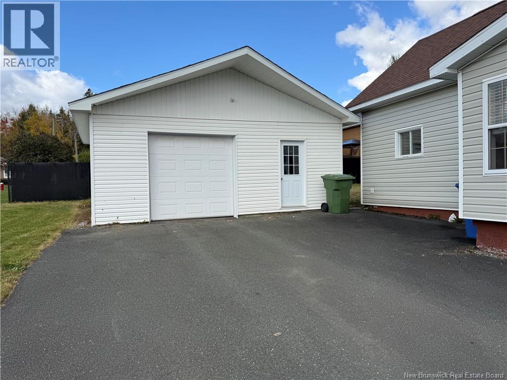 86 Saint Andre Road, Grand-Sault/grand Falls, New Brunswick  E3Y 3P7 - Photo 36 - NB127658