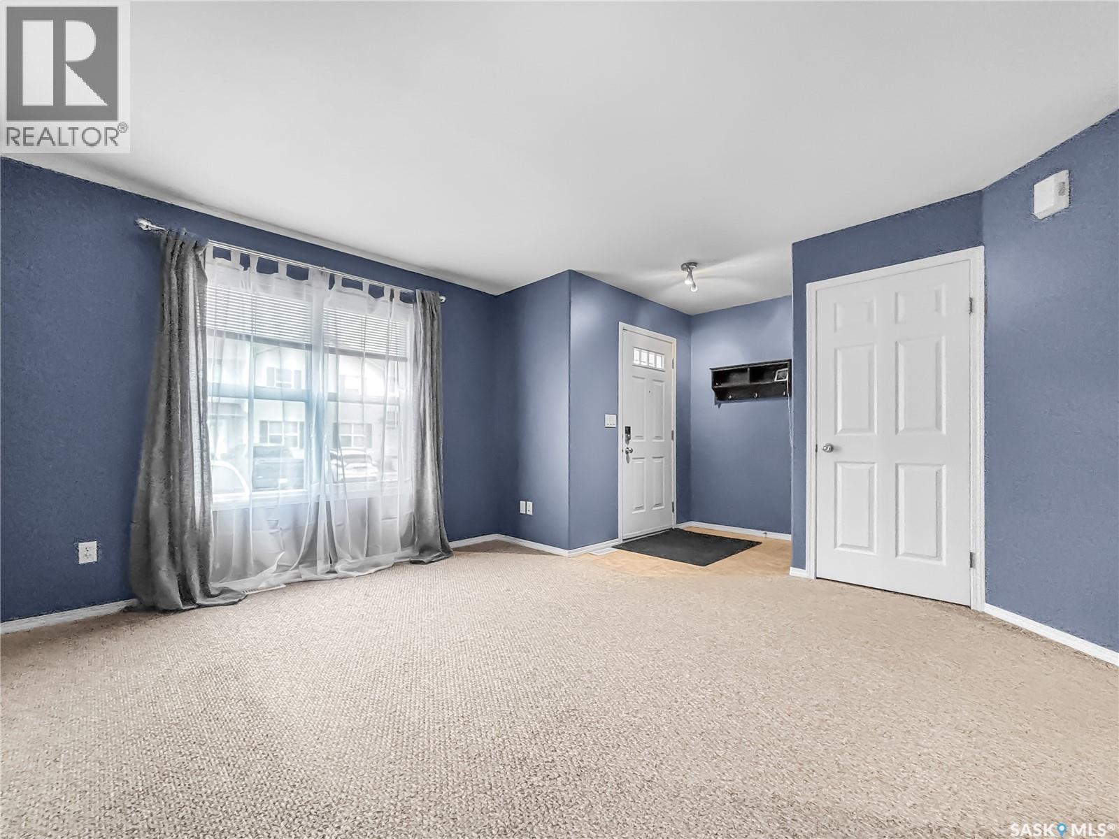 70 135 Pawlychenko Lane, Saskatoon, Saskatchewan  S7V 1J8 - Photo 5 - SK020160