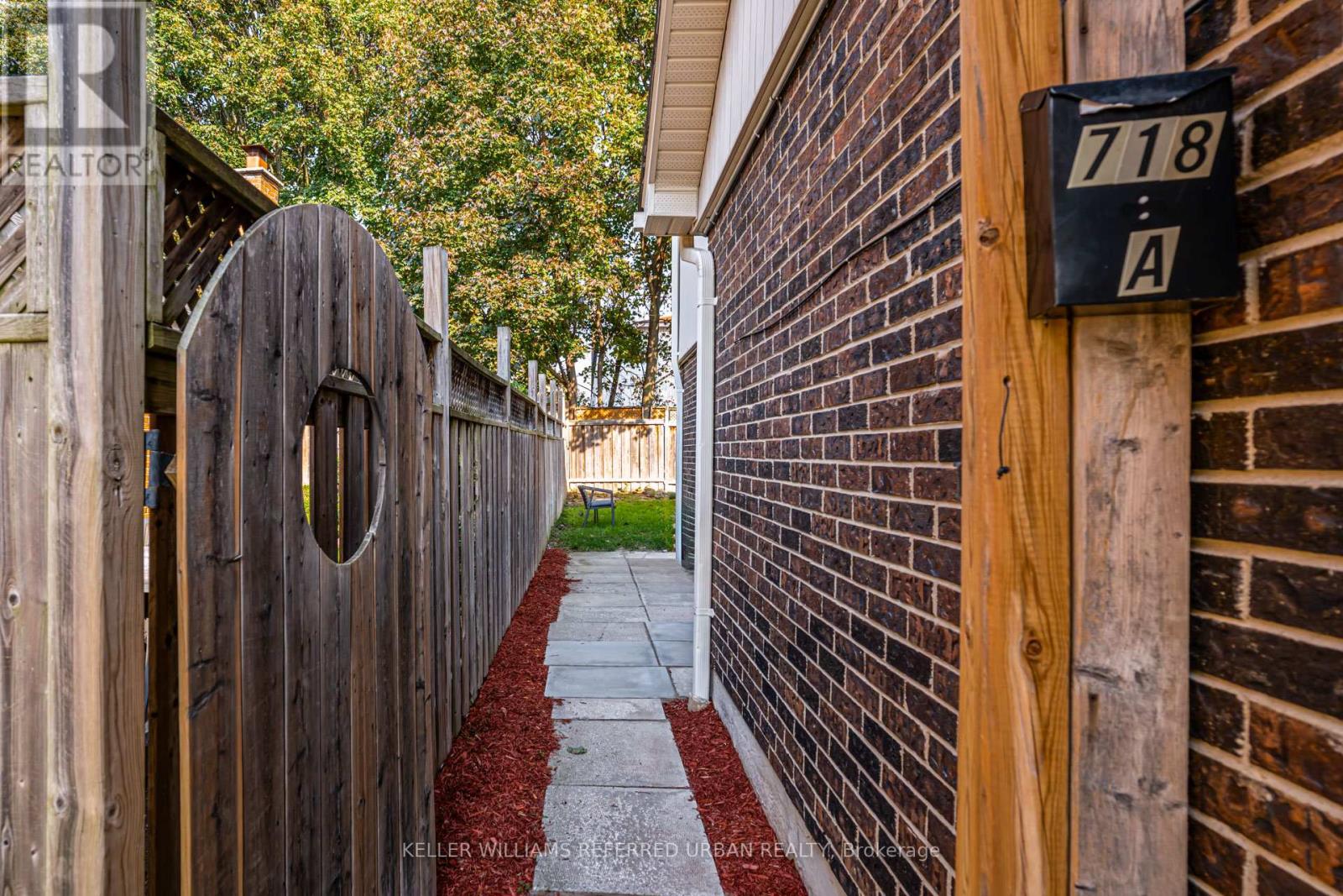 718 Edgewood Road S, Pickering, Ontario  L1V 2Z6 - Photo 25 - E12354529