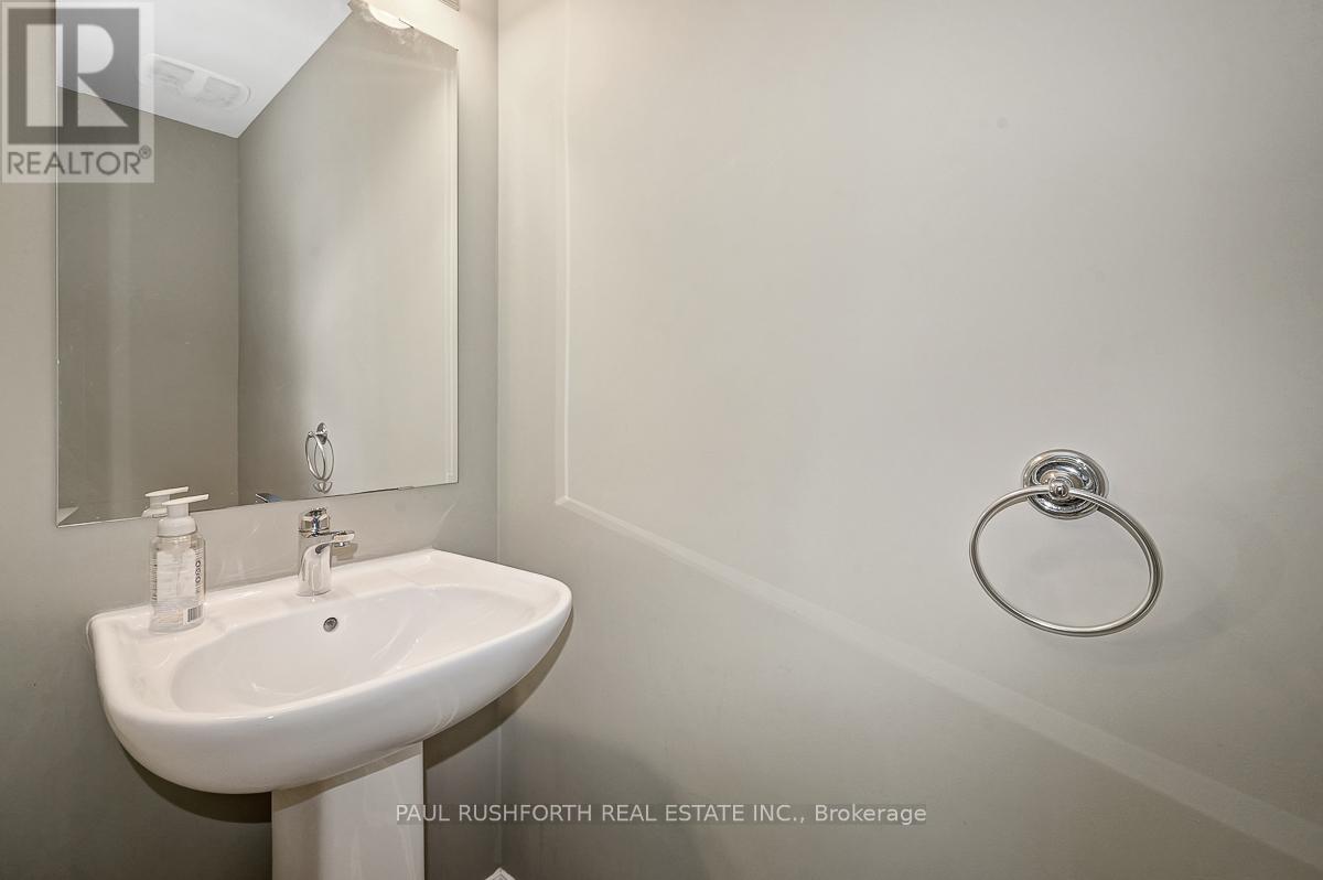 640 Lauraleaf Crescent, Ottawa, Ontario  K2J 6G9 - Photo 18 - X12442936