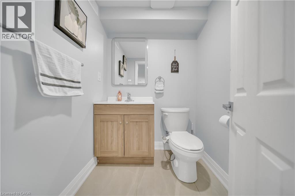 520 Winterburg Walk Unit# Basement, Waterloo, Ontario  N2V 2S8 - Photo 18 - 40776593