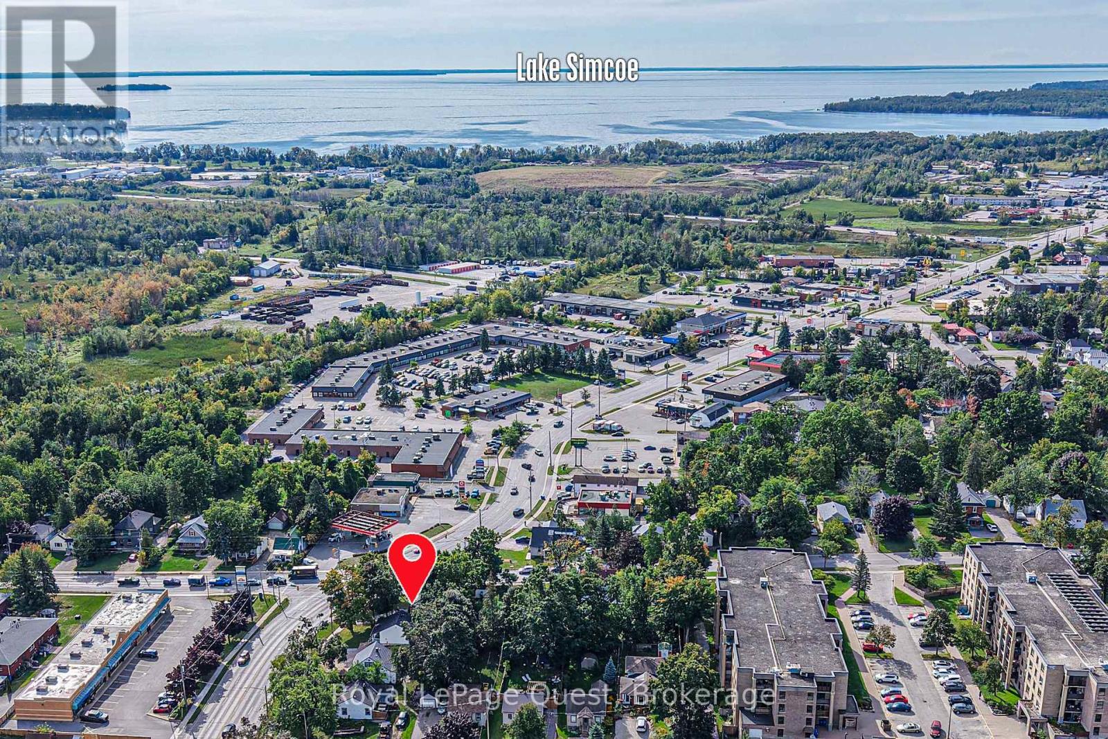 167 Memorial Avenue, Orillia, Ontario  L3V 5X5 - Photo 3 - S12446355