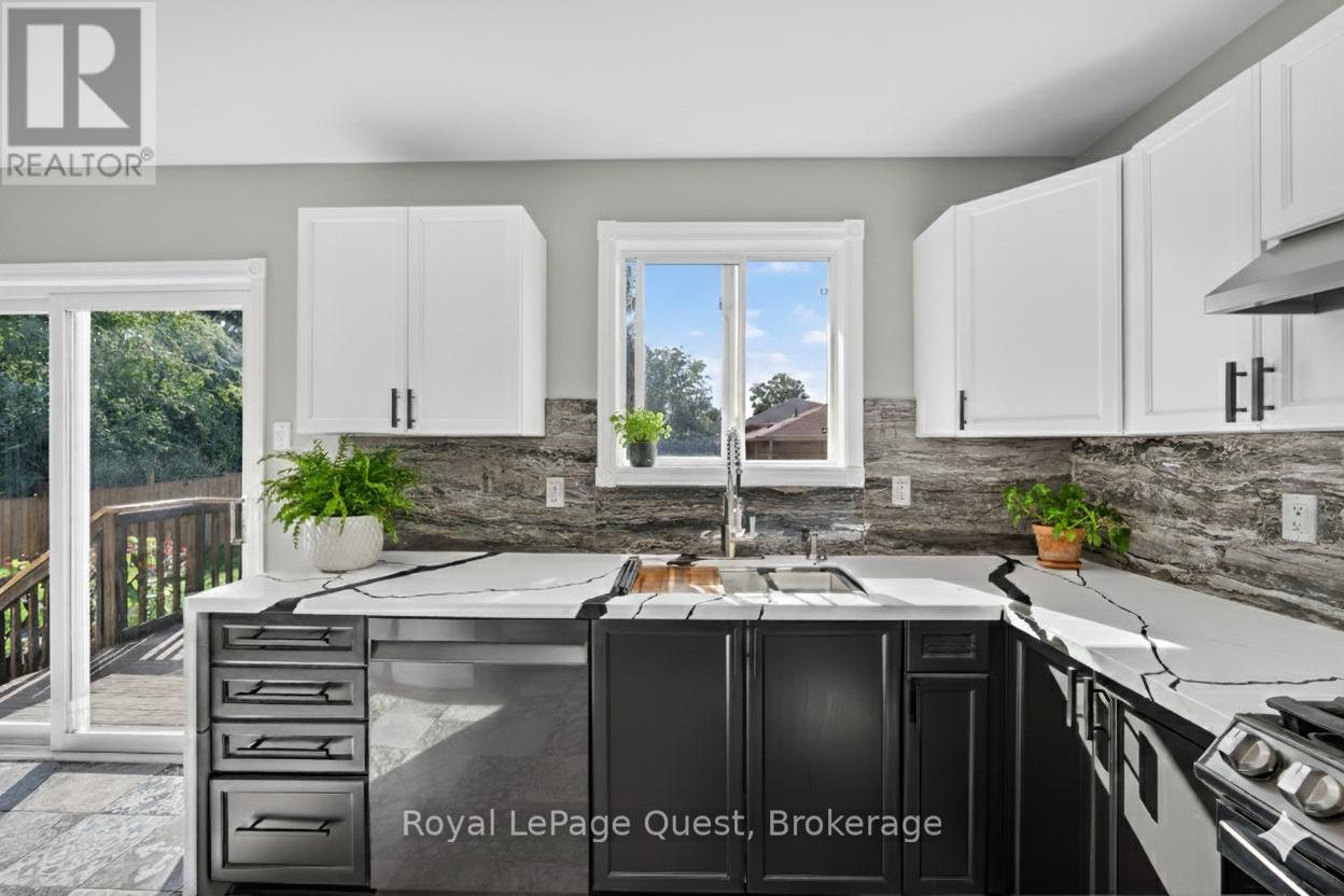 13 Graham Street, Springwater, Ontario  L0L 1P0 - Photo 17 - S12446375