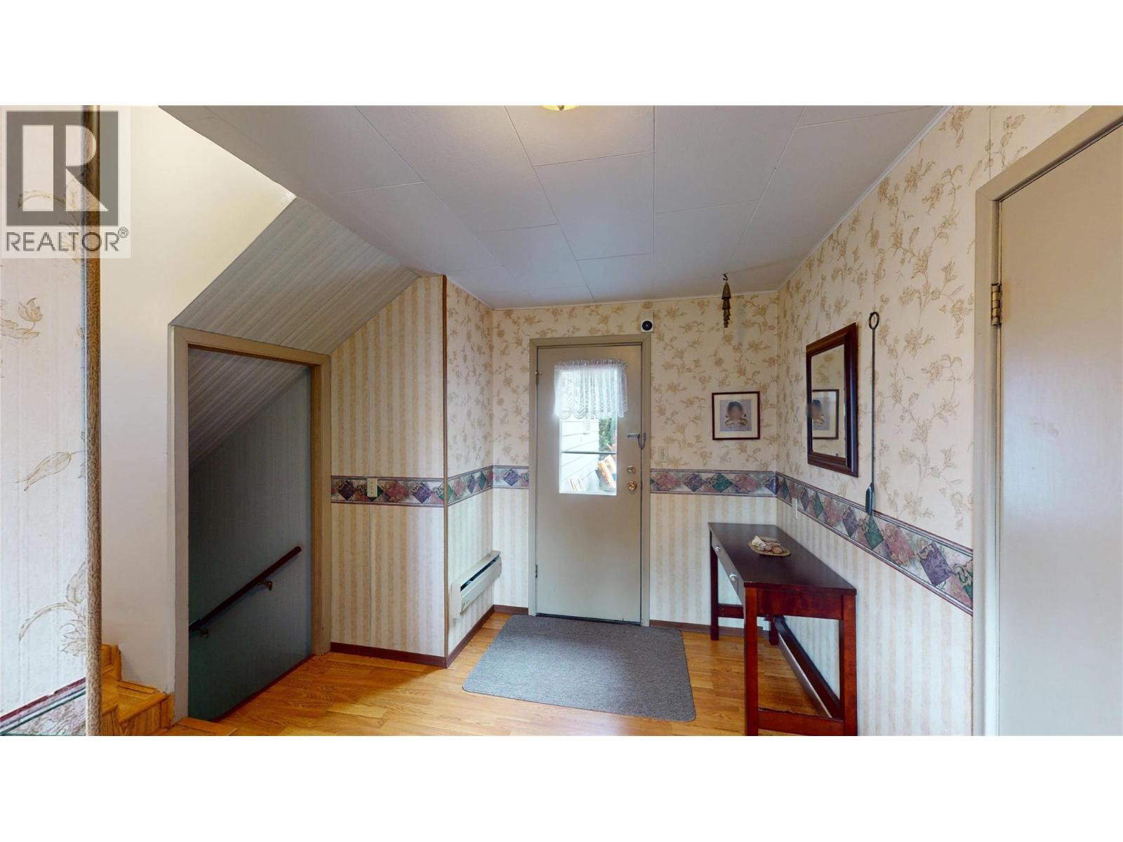 2400 Erickson Street, Creston, British Columbia  V0B 1G5 - Photo 22 - 10364156
