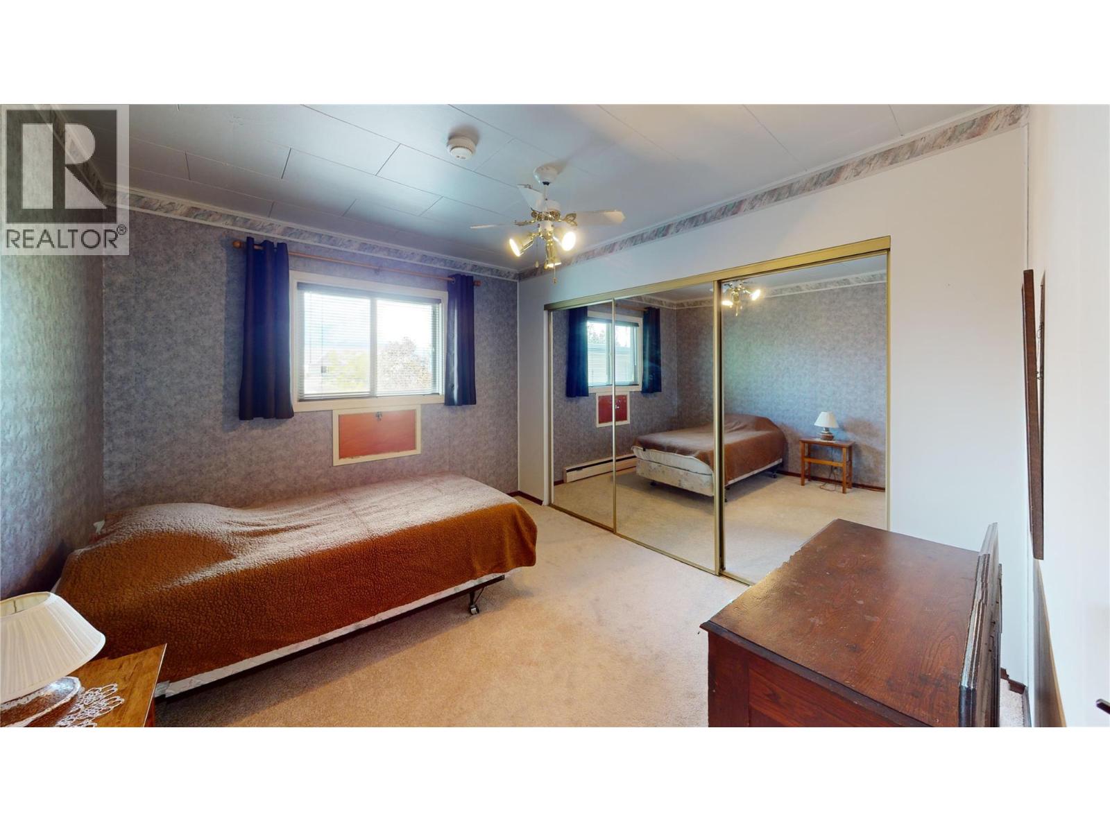2400 Erickson Street, Creston, British Columbia  V0B 1G5 - Photo 25 - 10364156