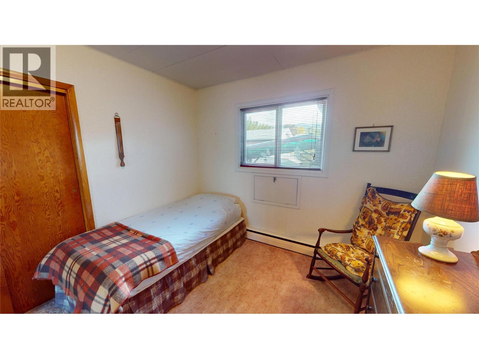 2400 Erickson Street, Creston, British Columbia  V0B 1G5 - Photo 30 - 10364156