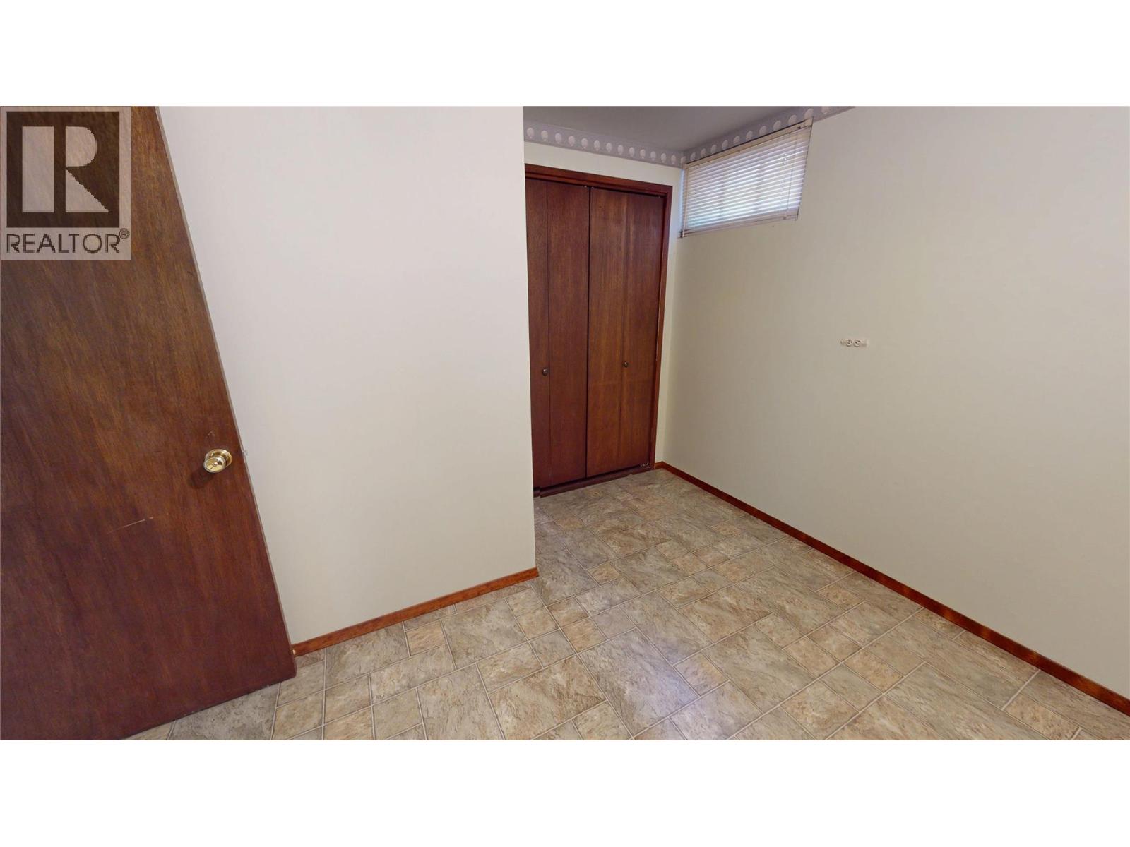 2400 Erickson Street, Creston, British Columbia  V0B 1G5 - Photo 44 - 10364156