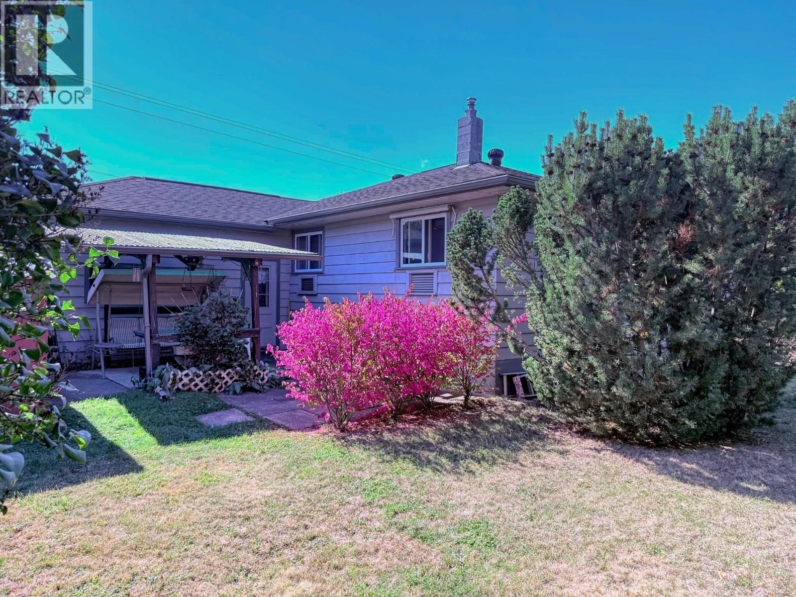 2400 Erickson Street, Creston, British Columbia  V0B 1G5 - Photo 6 - 10364156