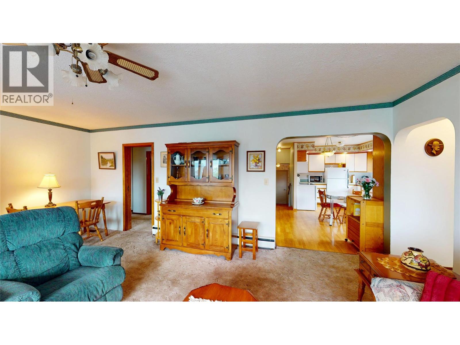 2400 Erickson Street, Creston, British Columbia  V0B 1G5 - Photo 9 - 10364156