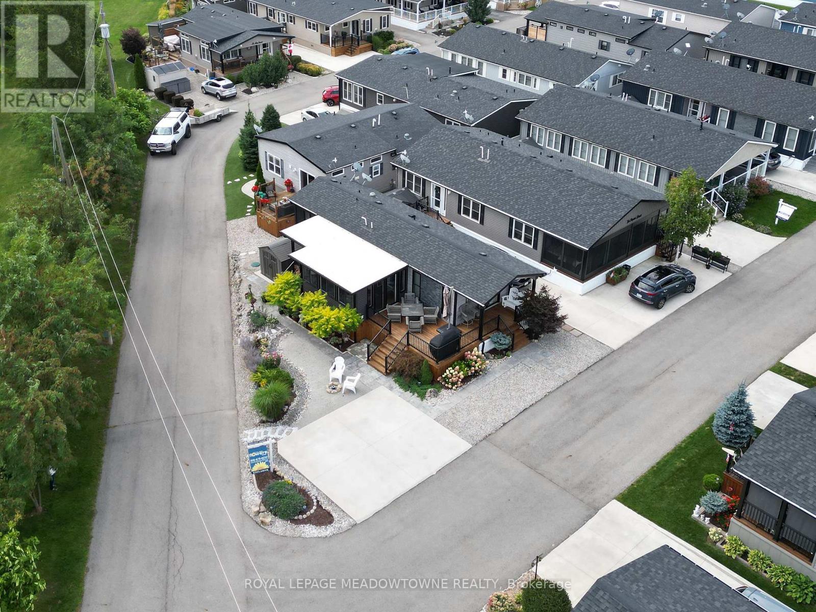 12 Poplar - 4449 Milburough Line, Burlington, Ontario  L7P 0C5 - Photo 4 - W12381648