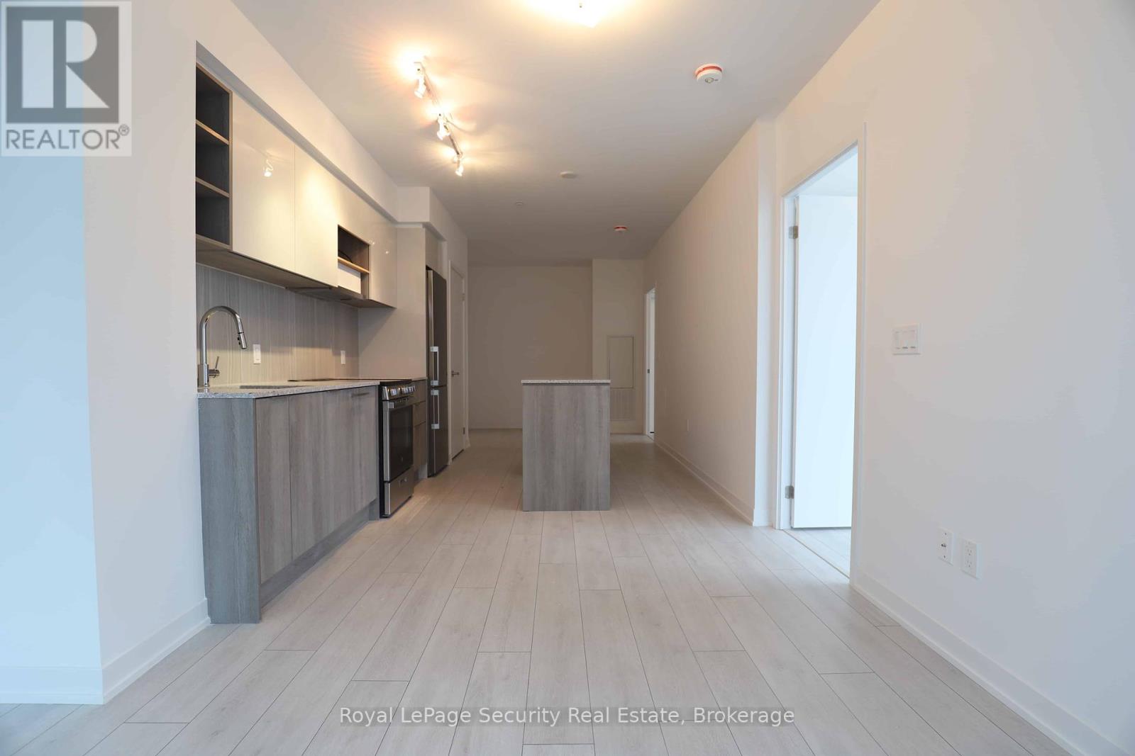 645 - 31 Tippett Road, Toronto, Ontario  M6H 0C8 - Photo 2 - C12446243