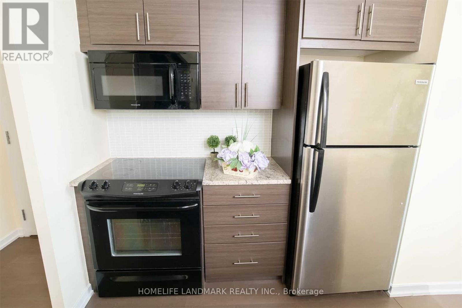 3405 - 70 Forest Manor Road, Toronto, Ontario  M2J 1M6 - Photo 6 - C12446262