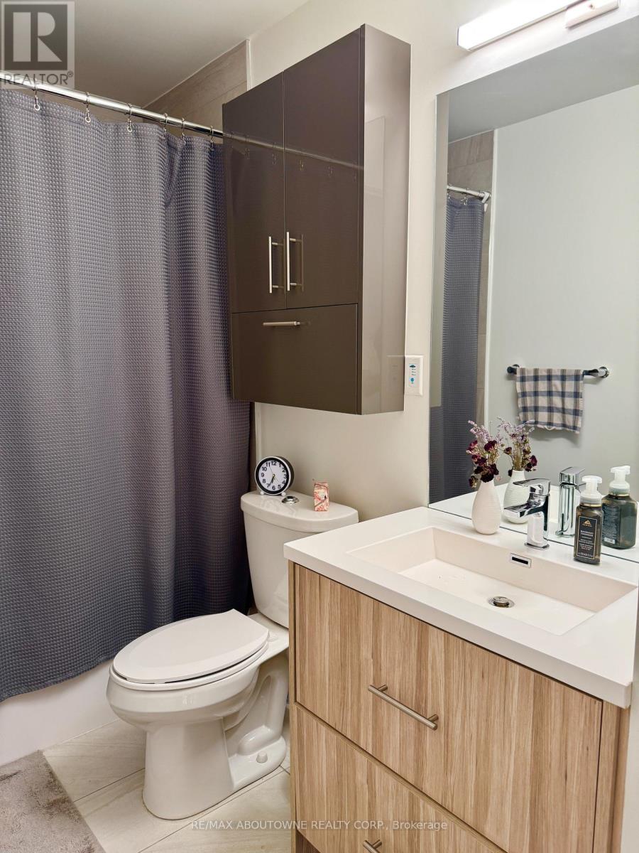 902 - 180 Fairview Mall Drive, Toronto, Ontario  M2J 5A7 - Photo 8 - C12446277