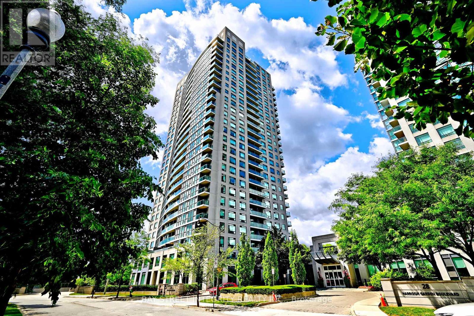 2101 - 30 HARRISON GARDEN BOULEVARD, Toronto, Ontario