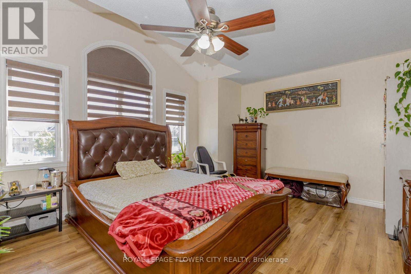 12 Fieldview Drive, Brampton, Ontario  L6P 2X7 - Photo 29 - W12436583
