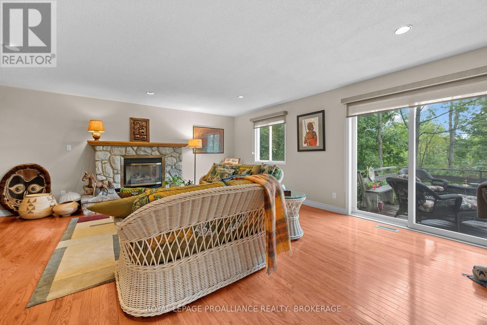605 Arthur Street, Gananoque, Ontario  K7G 3C5 - Photo 28 - X12446392