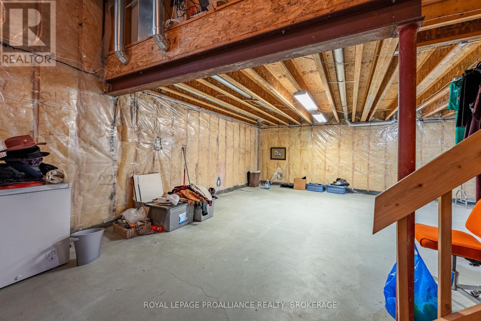 605 Arthur Street, Gananoque, Ontario  K7G 3C5 - Photo 41 - X12446392