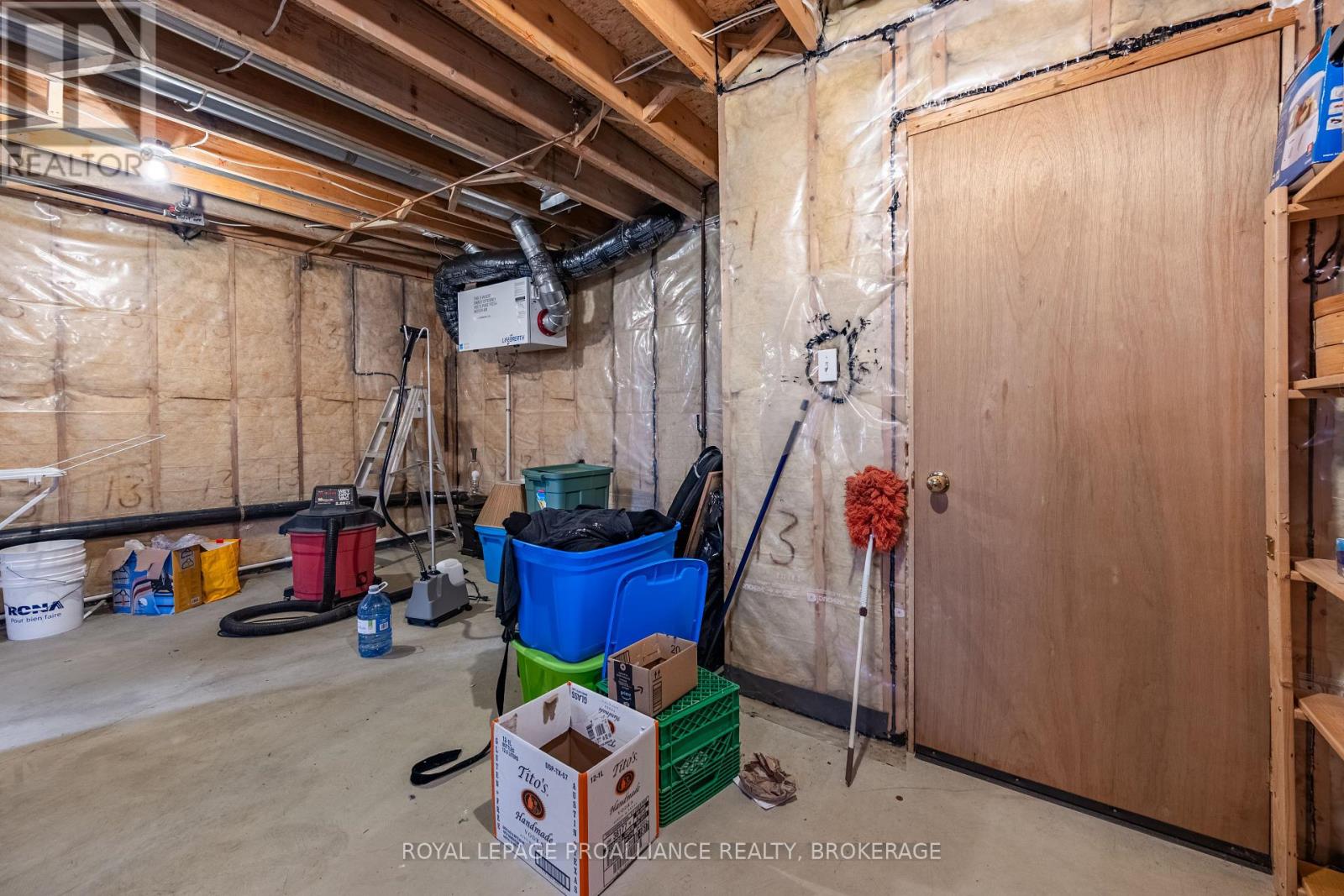 605 Arthur Street, Gananoque, Ontario  K7G 3C5 - Photo 48 - X12446392